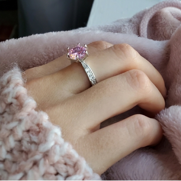 New Beautiful Pink Engagement/Wedding Ring - Picture 8 of 12